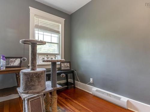 68 Connaught Avenue, Middleton, NS - Indoor