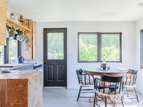 3828 Sissiboo Road, South Range, NS - Indoor Photo Showing Dining Room