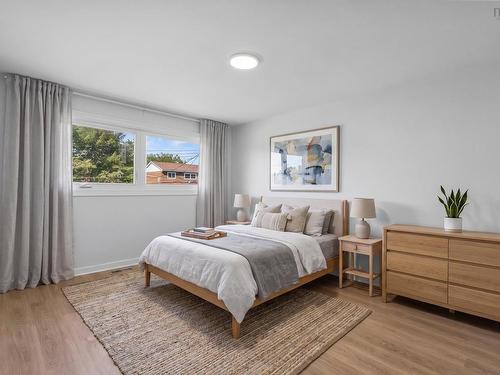 5/5A Marilyn Drive, Dartmouth, NS - Indoor Photo Showing Bedroom