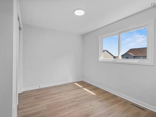 5/5A Marilyn Drive, Dartmouth, NS - Indoor Photo Showing Other Room
