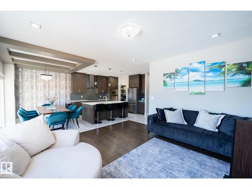 3623 8 St Nw, Edmonton, AB - Indoor Photo Showing Living Room