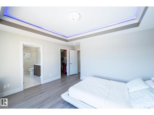 3623 8 St Nw, Edmonton, AB - Indoor Photo Showing Bedroom