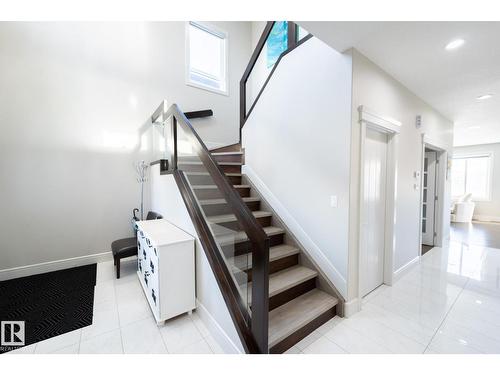 3623 8 St Nw, Edmonton, AB - Indoor Photo Showing Other Room