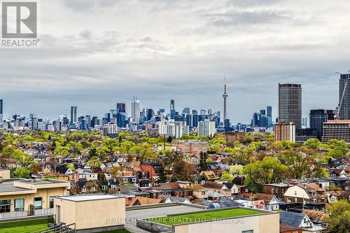 1119 - 812 LANSDOWNE AVENUE  Toronto, ON M6H 4K5