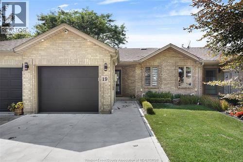 19 MALIBU DRIVE , Leamington, Ontario N8H 5G4 1