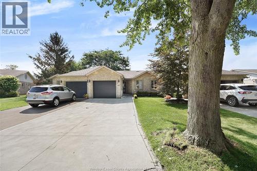 19 MALIBU DRIVE , Leamington, Ontario N8H 5G4 2