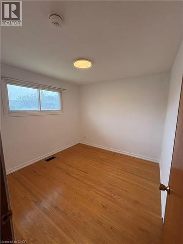 15 Champlain Avenue, Hamilton, ON - Indoor Photo Showing Other Room