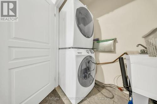 87 - 88 Decorso Drive, Guelph (Kortright East), ON - Indoor Photo Showing Laundry Room