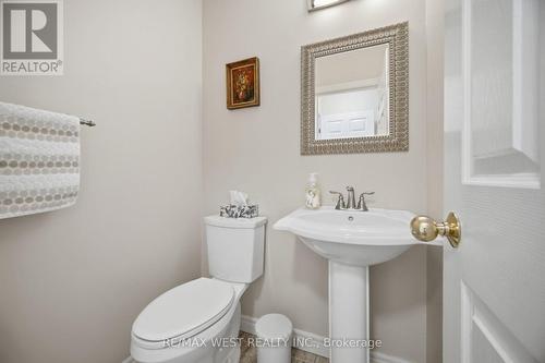 27 Norma Crescent, Hamilton, ON - Indoor Photo Showing Bathroom