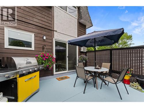 3135 Walnut Street Unit# 5, Kelowna, BC - Outdoor With Deck Patio Veranda With Exterior