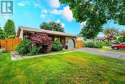 26 FAIRINGTON CRESCENT St. Catharines, ON L2N 5W3