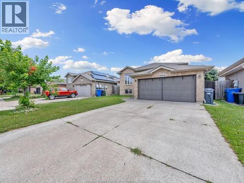 4844 Whitefish Crescent, Windsor, ON - Outdoor