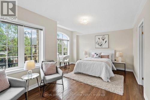 332 Mcgibbon Drive, Milton, ON - Indoor Photo Showing Bedroom