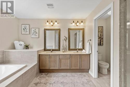 332 Mcgibbon Drive, Milton, ON - Indoor Photo Showing Bathroom