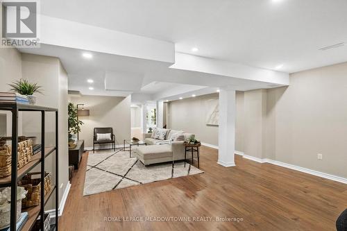 332 Mcgibbon Drive, Milton, ON - Indoor