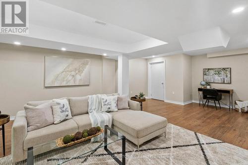 332 Mcgibbon Drive, Milton, ON - Indoor Photo Showing Living Room