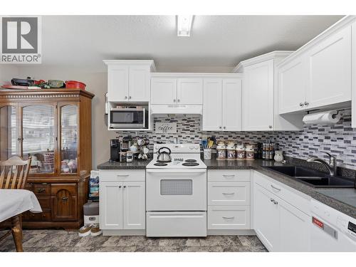 1697 Greenfield Avenue Unit# 34  Kamloops, BC V2B 4N5