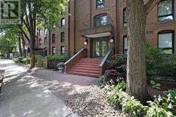 4 - 130 RIDEAU TERRACE  Ottawa, ON K1M 0Z2
