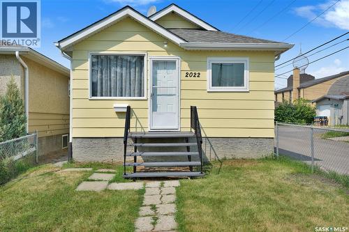 2022 Elliott Street, Regina, SK - Outdoor