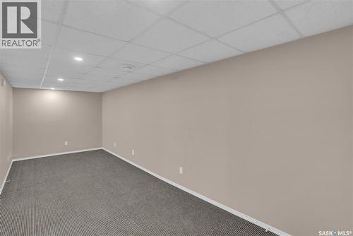 2022 Elliott Street, Regina, SK - Indoor Photo Showing Other Room