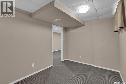 2022 Elliott Street, Regina, SK - Indoor Photo Showing Other Room