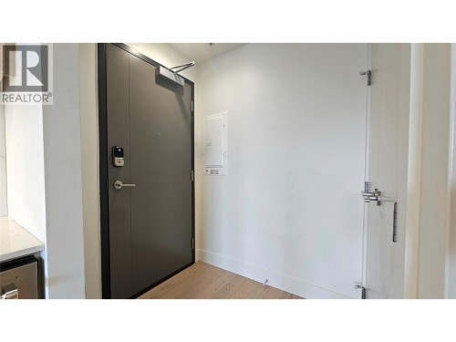 1191 Sunset Drive Unit# 609, Kelowna, BC - Indoor Photo Showing Other Room