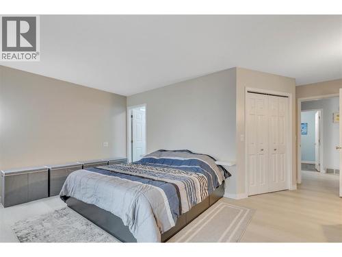 2440 Old Okanagan Highway Unit# 331, West Kelowna, BC - Indoor Photo Showing Bedroom