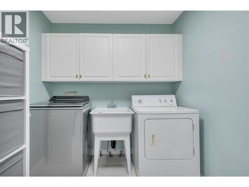 2440 Old Okanagan Highway Unit# 331, West Kelowna, BC - Indoor Photo Showing Laundry Room
