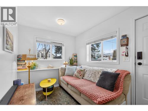 2490 Sexsmith Road, Kelowna, BC - Indoor