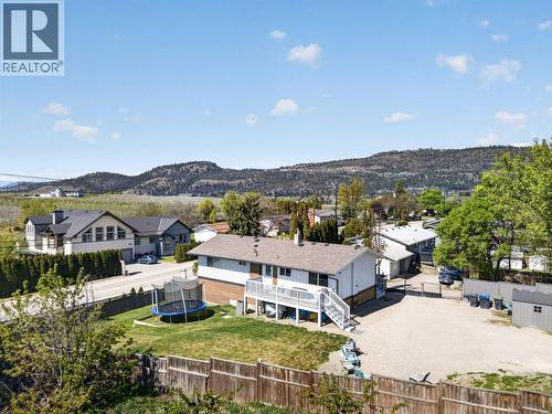 2490 Sexsmith Road, Kelowna, BC - Outdoor