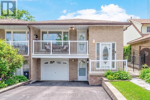 941 Stainton Drive, Mississauga, ON - Outdoor With Balcony With Facade