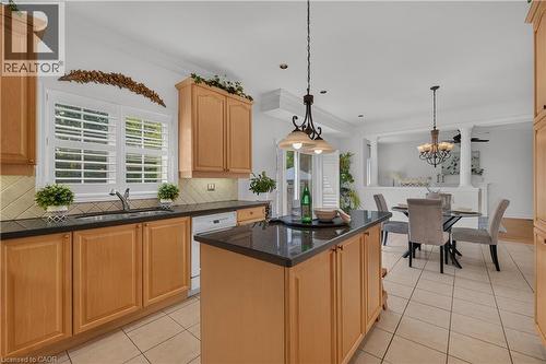 26 Packham Circle, Brampton, ON - Indoor Photo Showing Kitchen