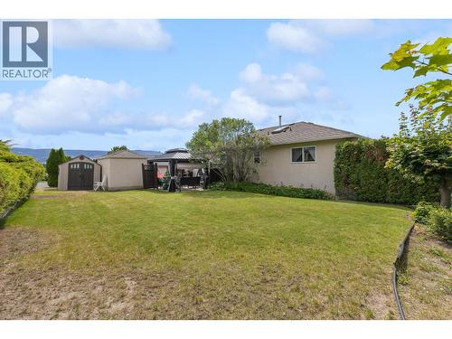280 Cosens Court, Kelowna, BC - Outdoor