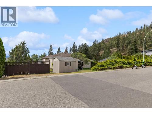 Rear road access - 280 Cosens Court, Kelowna, BC - Outdoor
