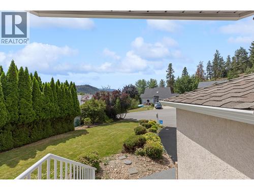 280 Cosens Court, Kelowna, BC - Outdoor