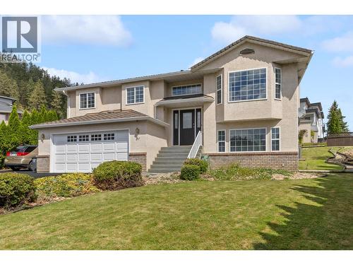 280 Cosens Court, Kelowna, BC - Outdoor With Facade