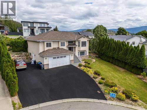 280 Cosens Court, Kelowna, BC - Outdoor