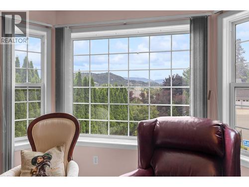 280 Cosens Court, Kelowna, BC - Indoor
