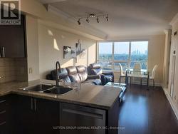 809 - 30 NORTH PARK ROAD Vaughan, ON L4J 0G6