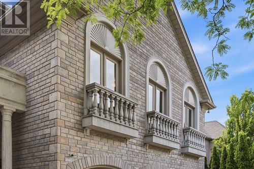 32 Arjay Crescent, Toronto, ON - Outdoor