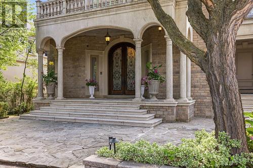 32 Arjay Crescent, Toronto, ON - Outdoor