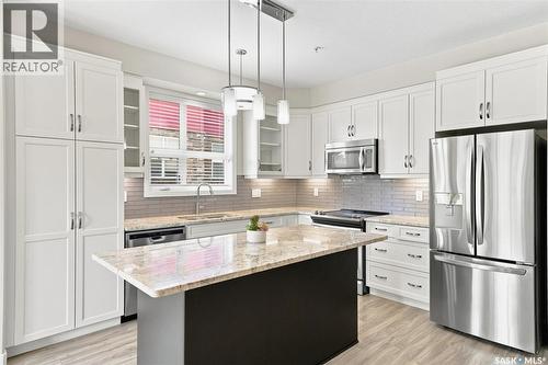 116 1025 Moss Avenue, Saskatoon, SK - Indoor Photo Showing Kitchen With Stainless Steel Kitchen With Upgraded Kitchen