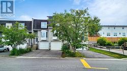 4 WILLIAM CURTIS CIRCLE Newmarket, ON L3Y 8L7