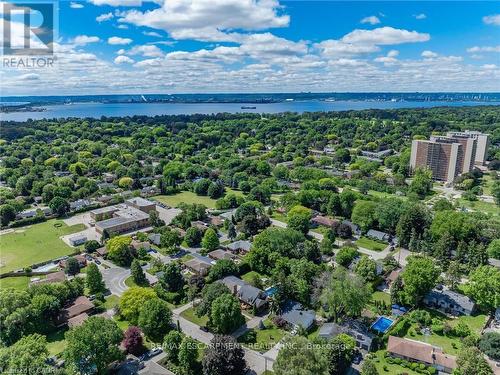 938 Cloverleaf Drive, Burlington, ON - Outdoor With View