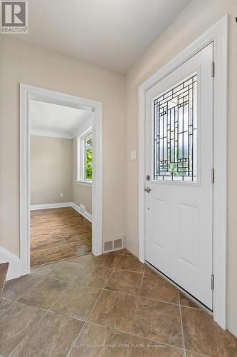 580 Weber Street E, Kitchener, ON - Indoor Photo Showing Other Room