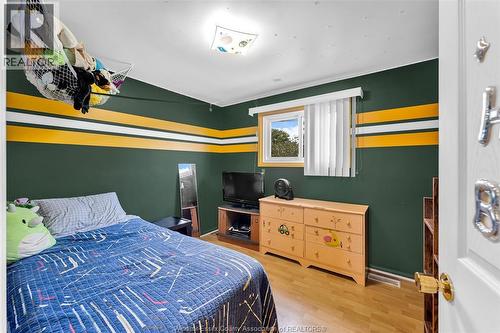 1664 Greenview Crescent, Windsor, ON - Indoor Photo Showing Bedroom