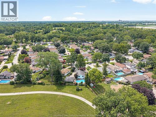 1664 Greenview Crescent, Windsor, ON - Outdoor With View