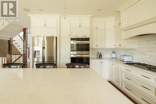 6 Stoneley Place, St. John'S, NL - Indoor Photo Showing Kitchen