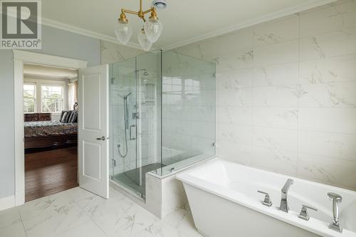 6 Stoneley Place, St. John'S, NL - Indoor Photo Showing Bathroom