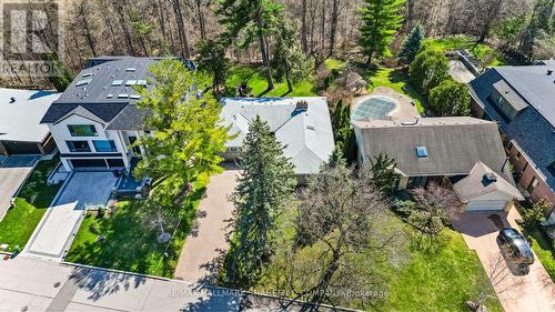 45 HI MOUNT DRIVE , Toronto, Ontario M2K 1X3 4